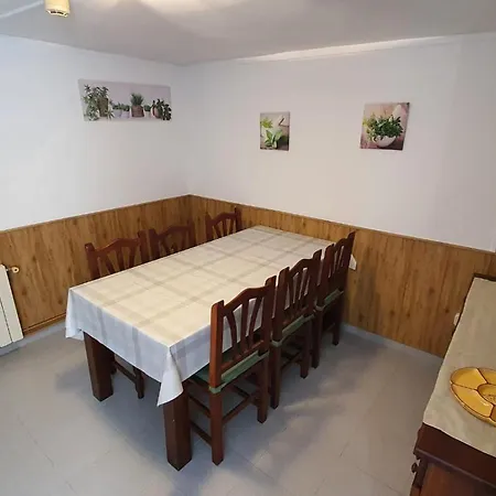 Holiday home Turisme Rural Les Moreres Vilovi de Onar